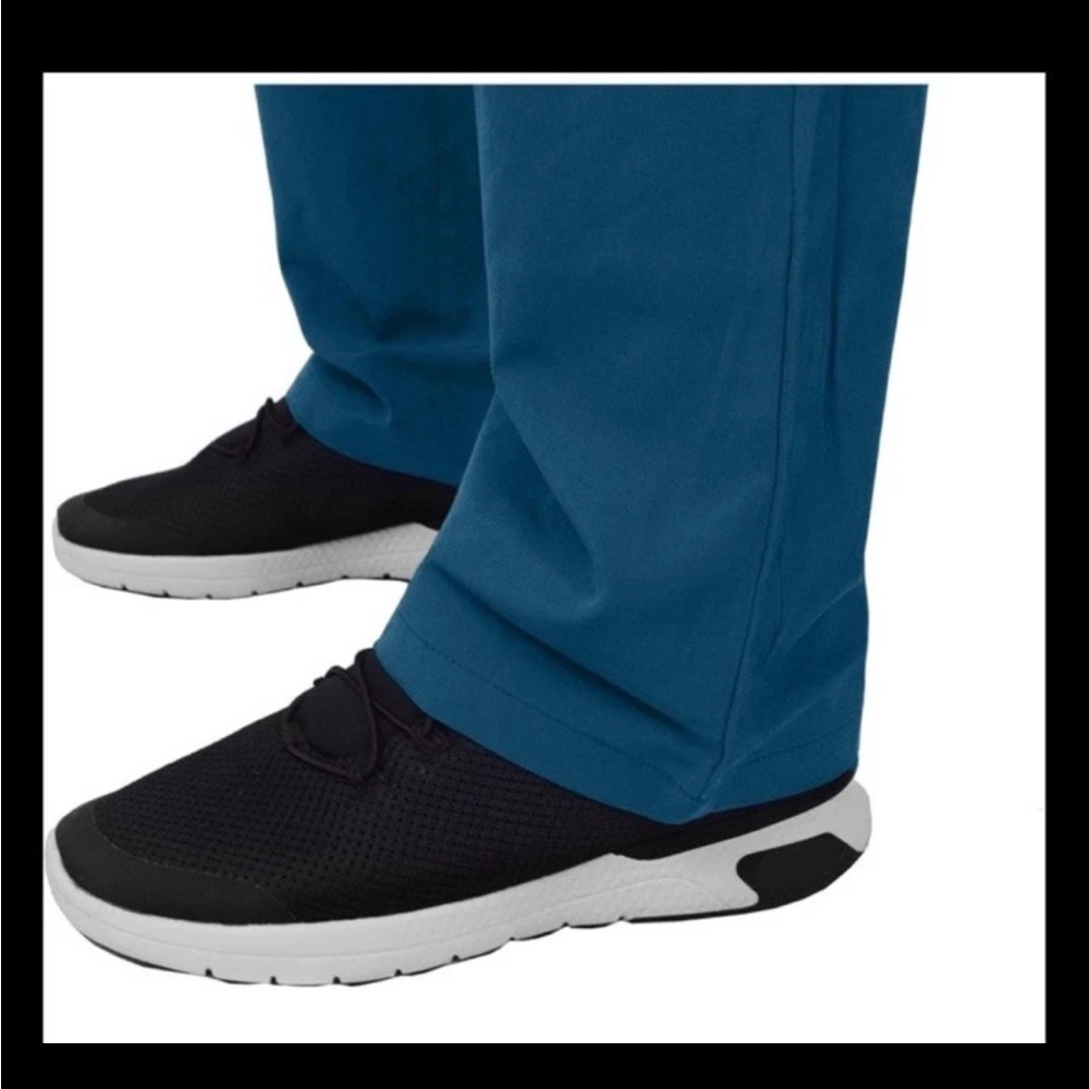 Green Town 4 Flex Women's V-Neck Scrubs 3 Set - Black, Charcoal, Navy - Picture 10 of 12